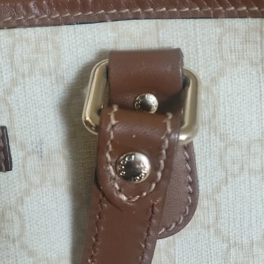 GUCCI GG Supreme Tote Bag PVC Leather .. Authentic